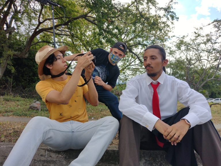 Ir lento no es quedarse atrás (diario de un cineasta)